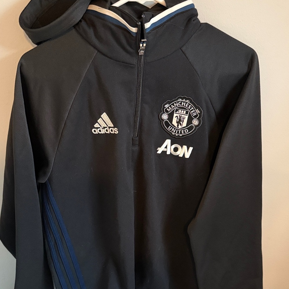 Adidas Black Manchester United Pullover